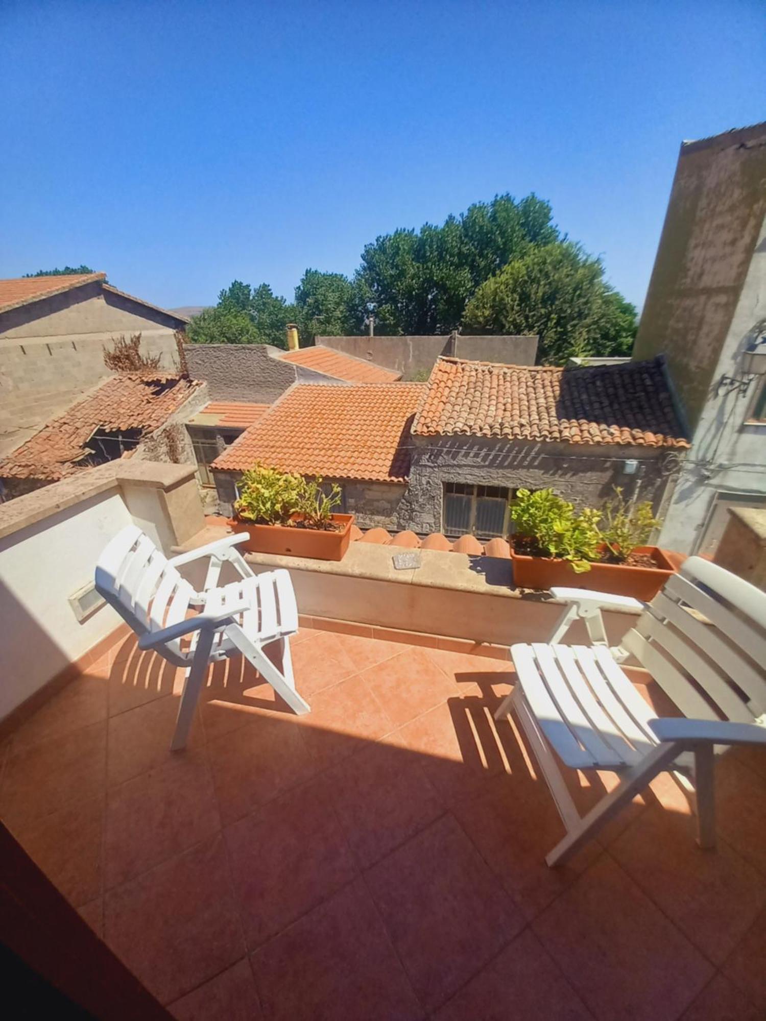 La Casa Delle Fate Bed & Breakfast Giave Exterior photo